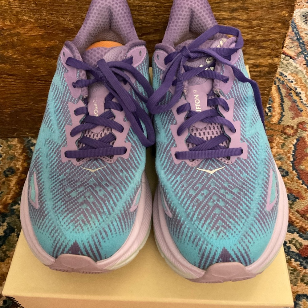 HOKA One One Clifton 9 shoe